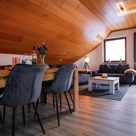 Stilvolle Wellness-Ferienwohnung In Neef Whirlpool, Sauna, Grill, Fitness, Billard & Moselblick Екстериор снимка
